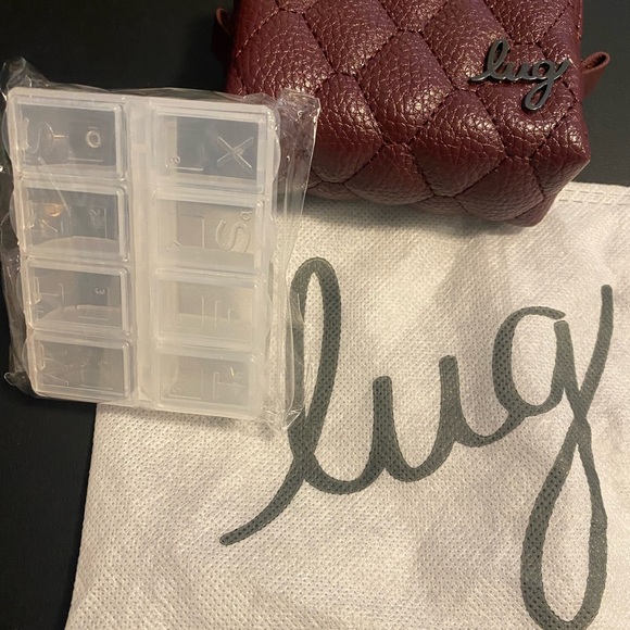 BRAND NEW LUG Mini Choo Choo VL in Wine Includes pill insert & dust cover bag. - Picture 3 of 7